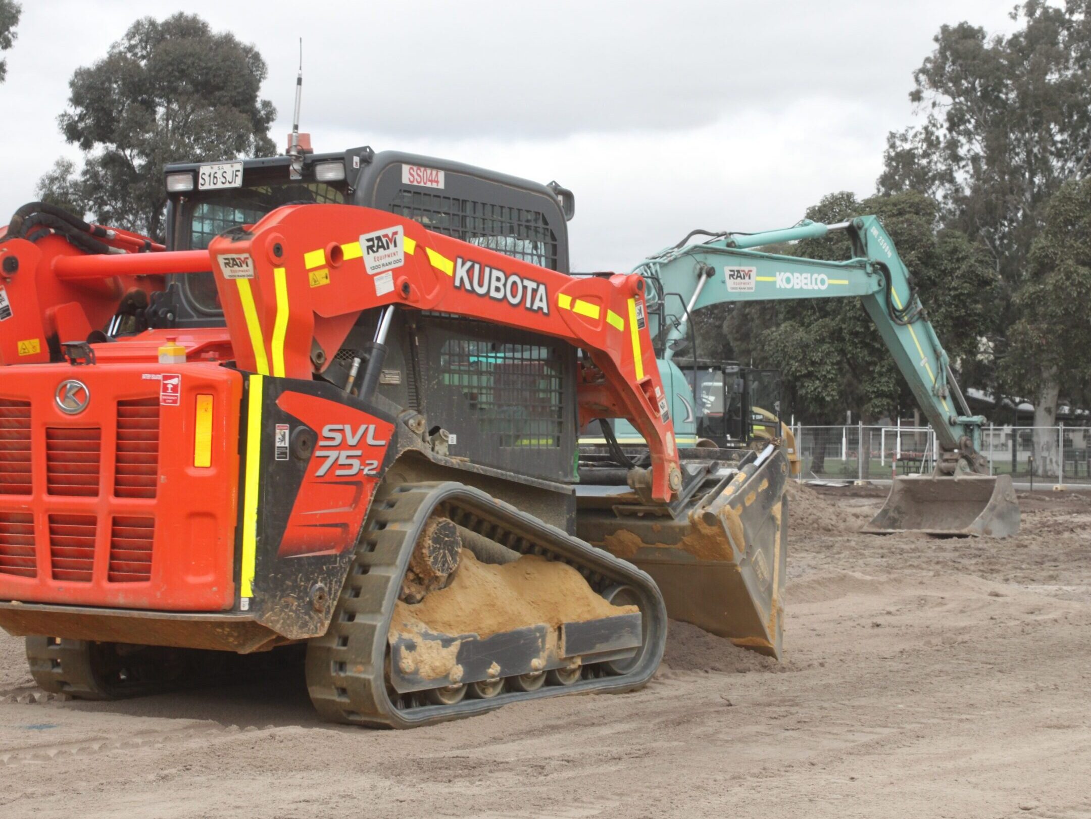 Kubota SVL75-2 Skid Steer (4T)