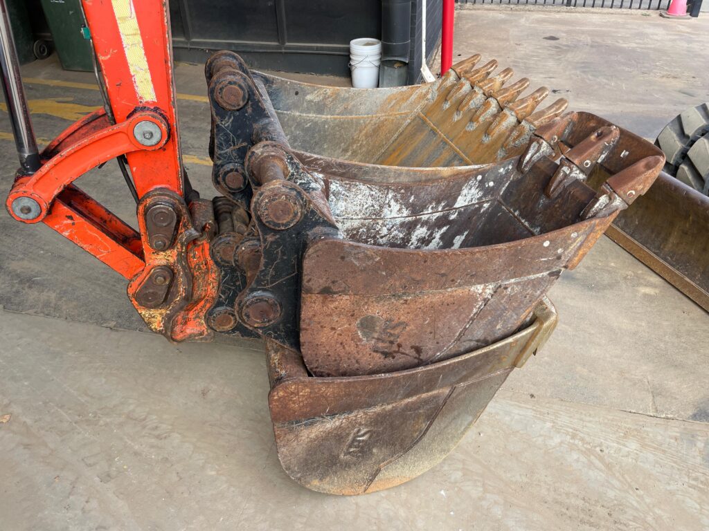 Kubota KX080-3 Excavator (EX112)
