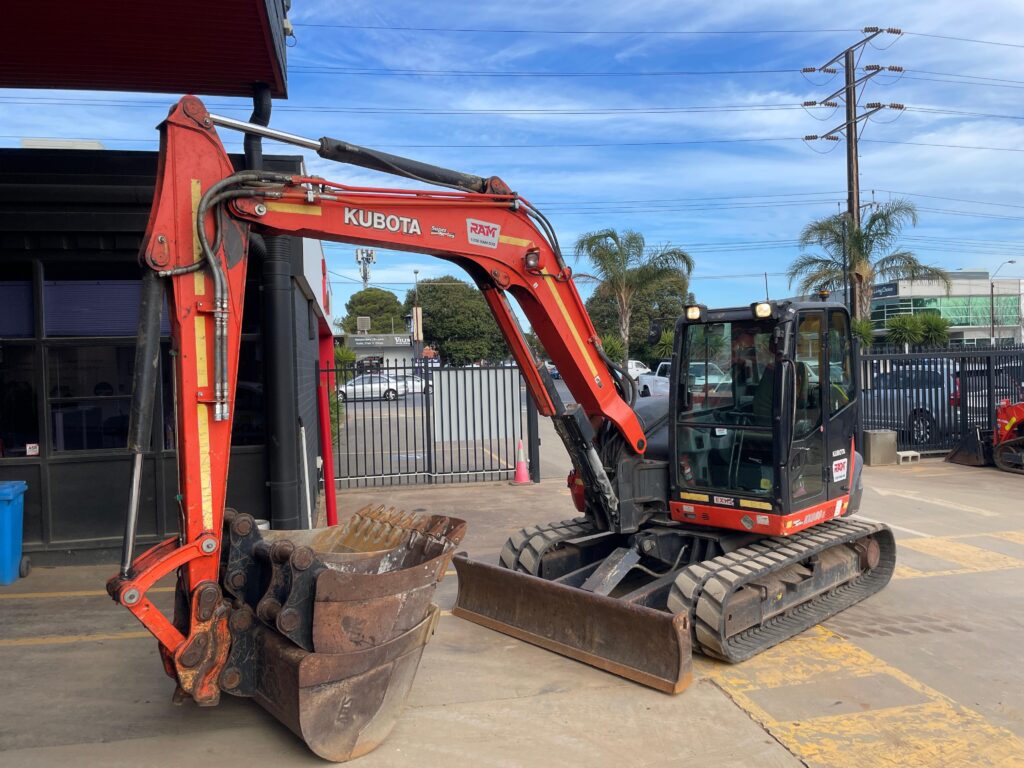 Kubota KX080-3 Excavator (EX112)