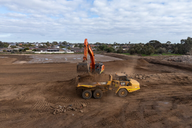 Hitachi Excavator (36T)