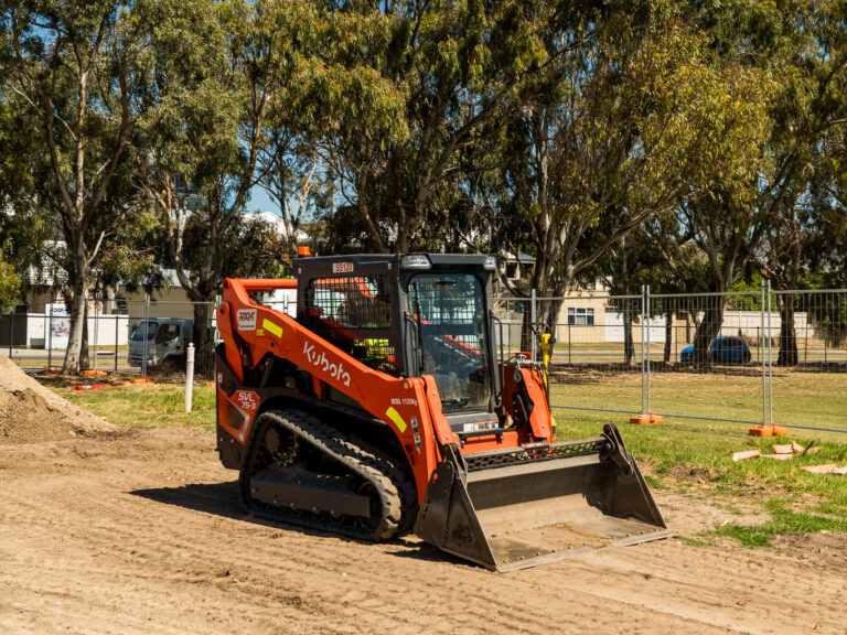 Kubota SVL75-3 Skid Steer (4T)