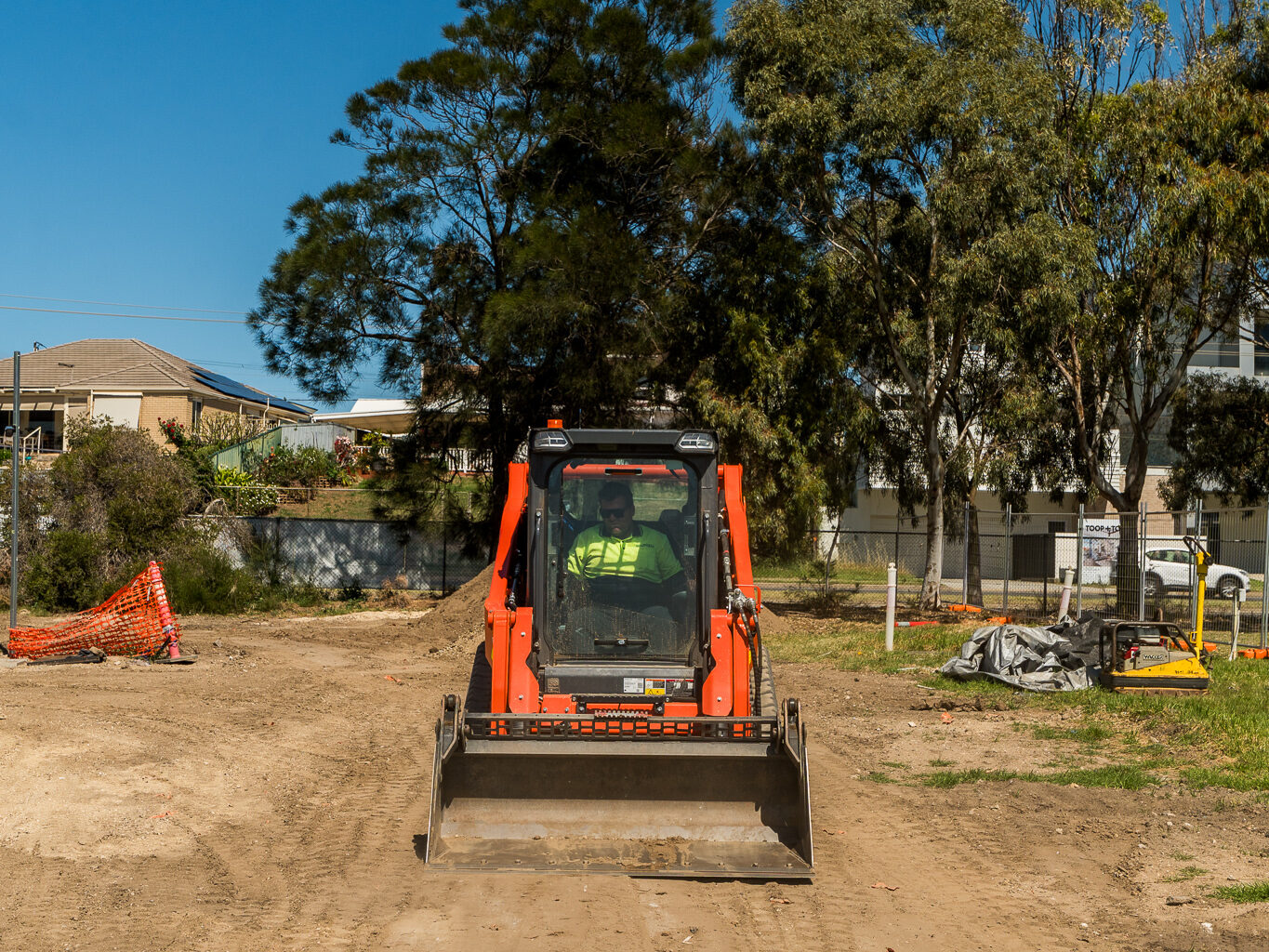 DORKY - RAM EQUIPMENT - 30-10-25 - SOCIAL MEDIA RESOLUTION-37 Kubota SVL75-3 Skid Steer (4T)