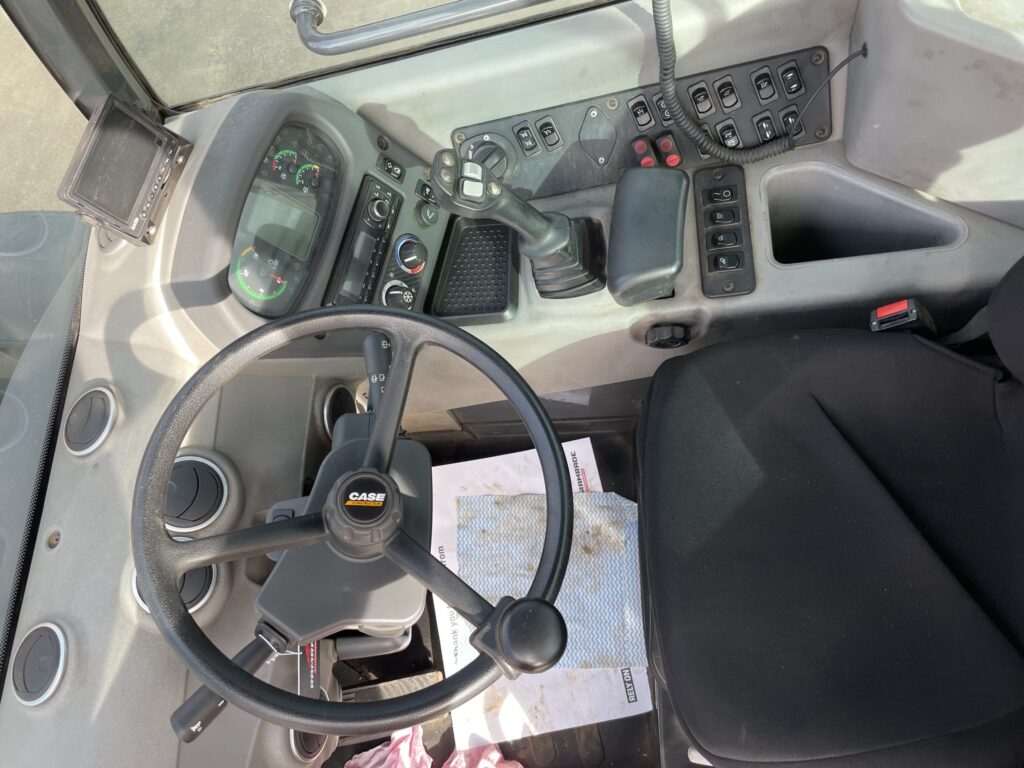 2022 CASE 321Fxt Wheel Loader (LW026)