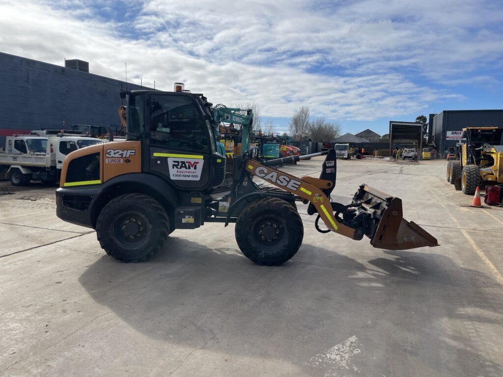 2022 CASE 321Fxt Wheel Loader (LW026)