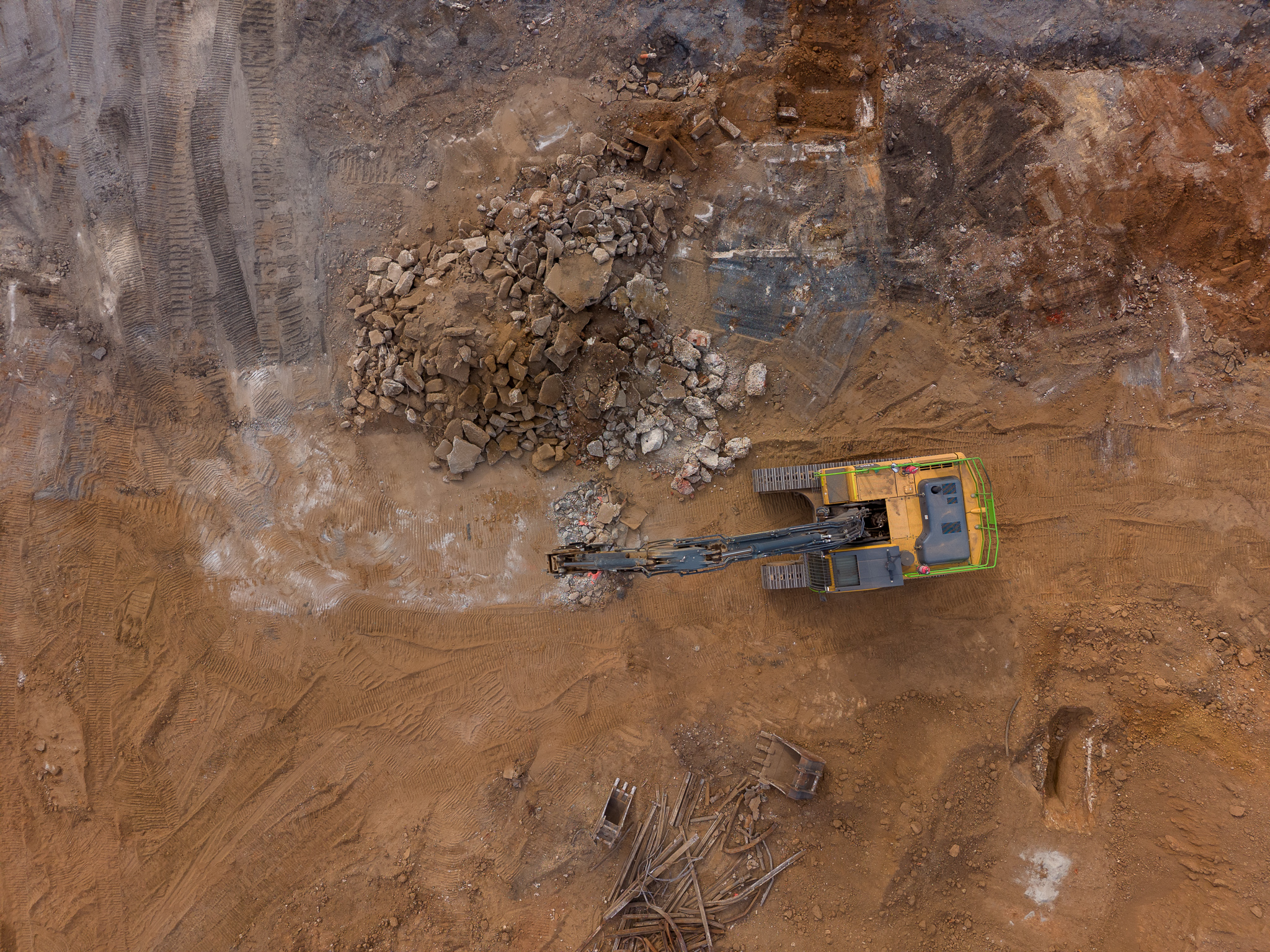 default RAMRADE Rock Breaker By Everdigm