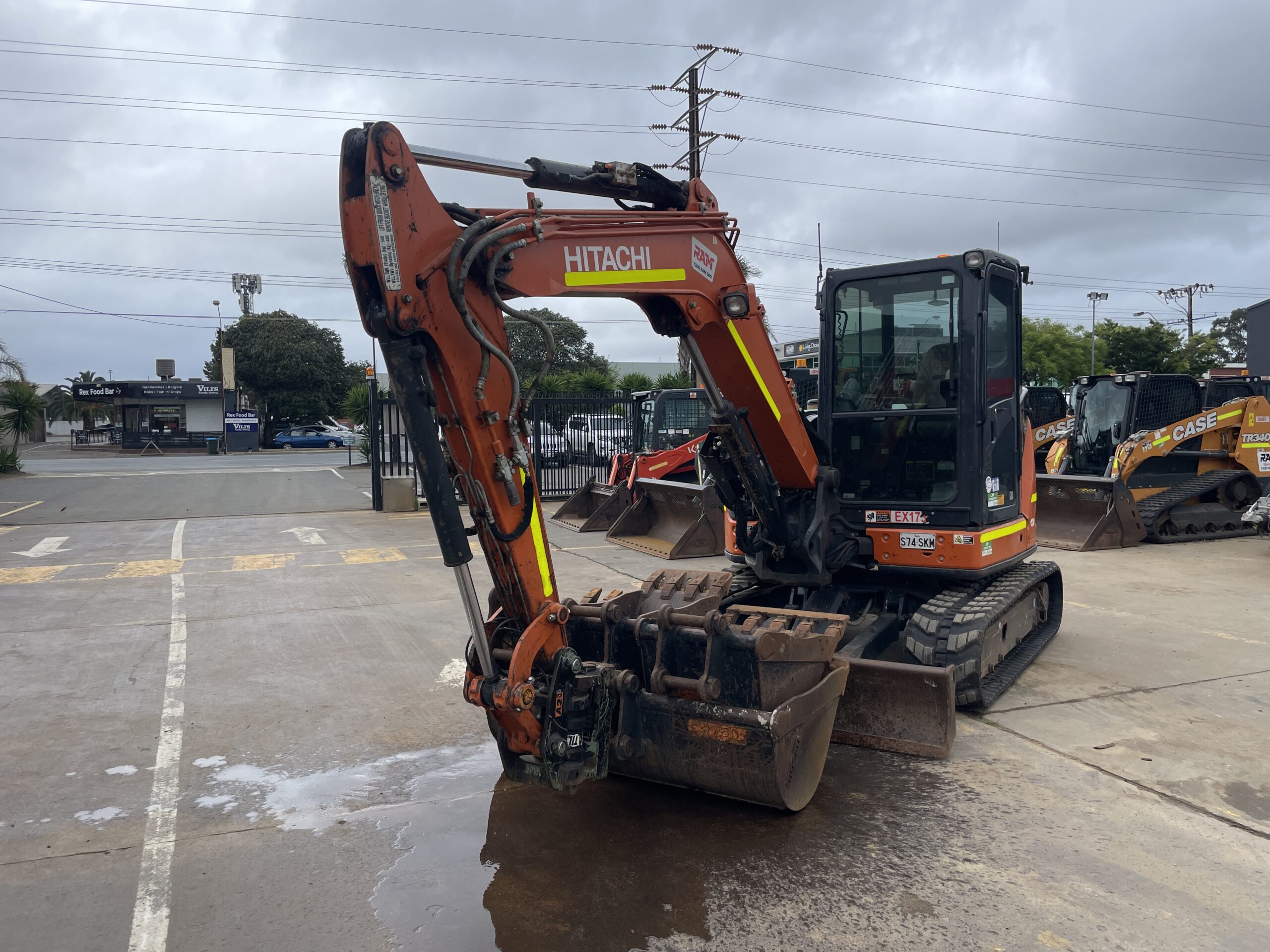 20251026_231336441_iOS 2021 Hitachi ZX65USB-5A Excavator (EX175)