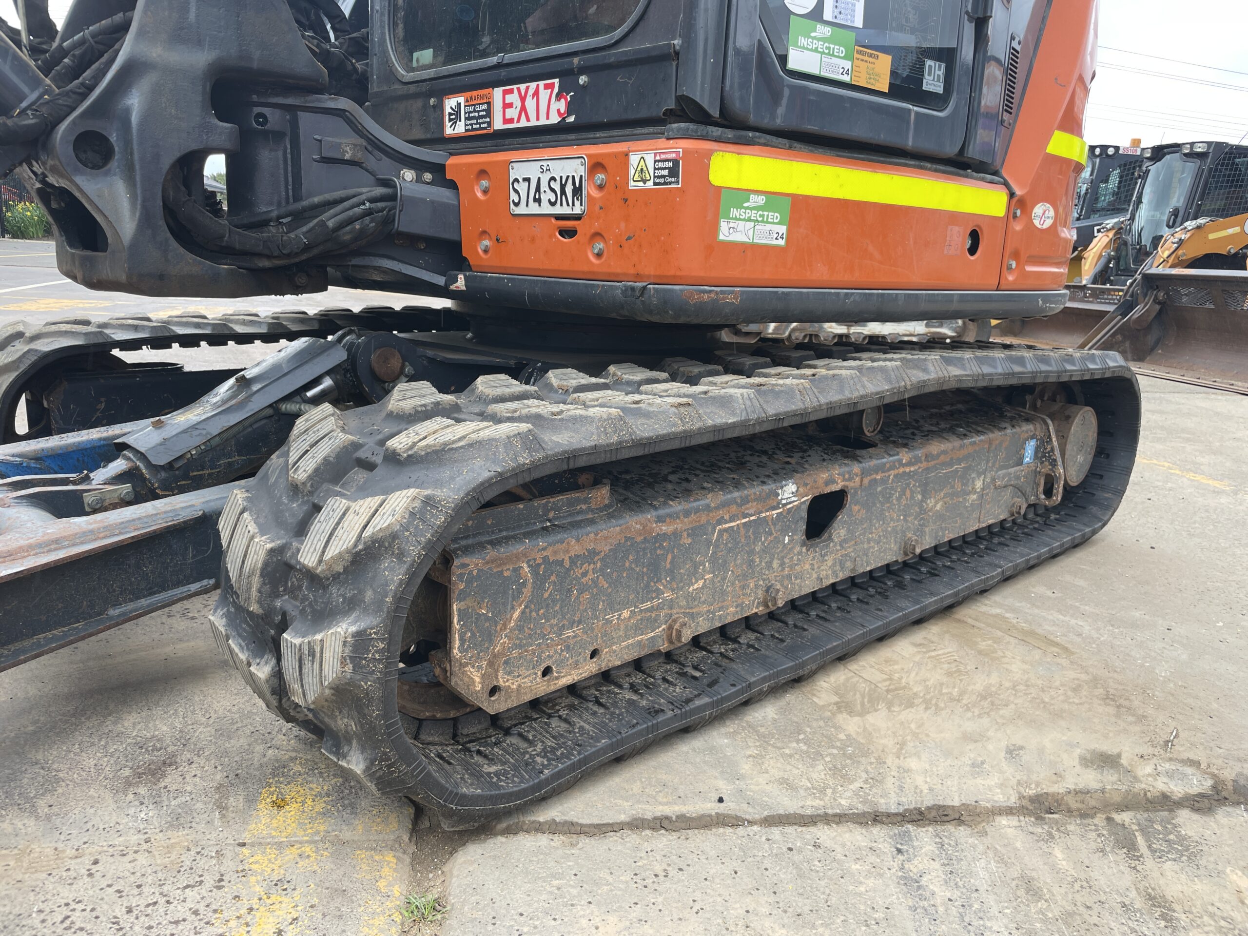 20251026_231422174_iOS 2021 Hitachi ZX65USB-5A Excavator (EX175)