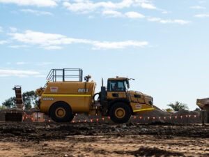 Bell 2806E Water Truck