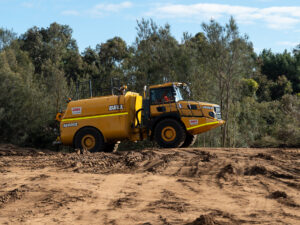 Bell 2806E Water Truck