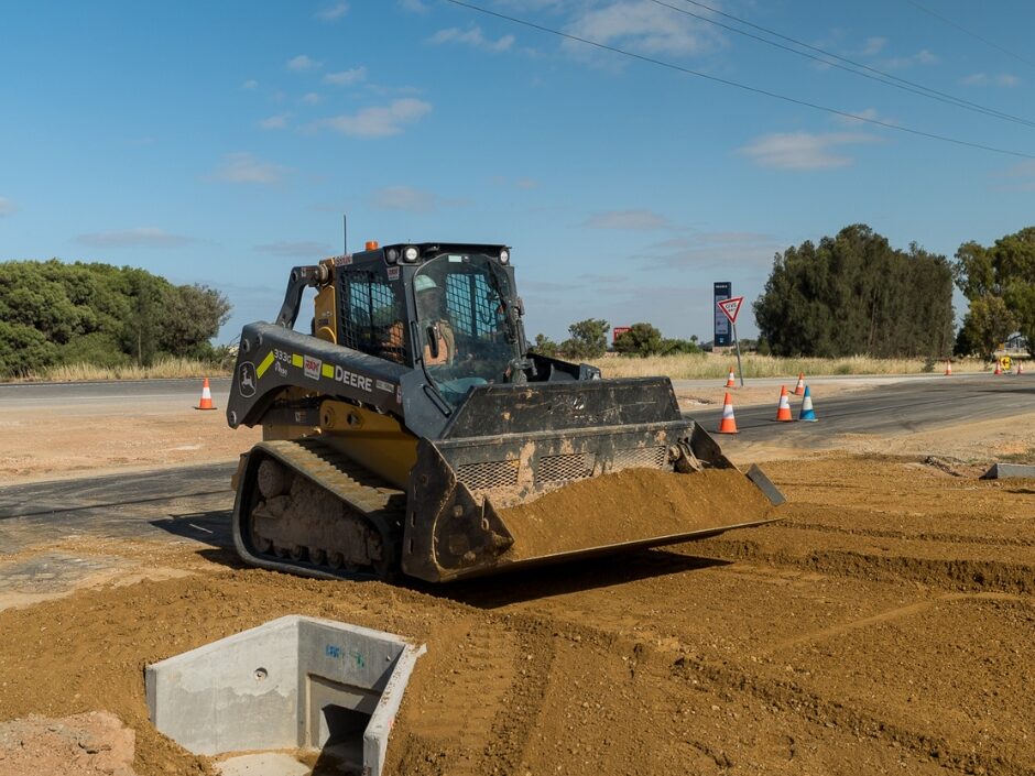 Deere Skid Steer (6T)