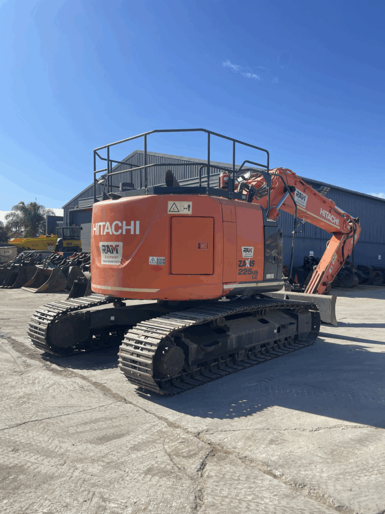 2018 Hitachi ZX225US-5B Excavator (EX091)