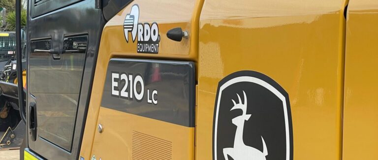 Excavator Hire - John Deere E210LC-10