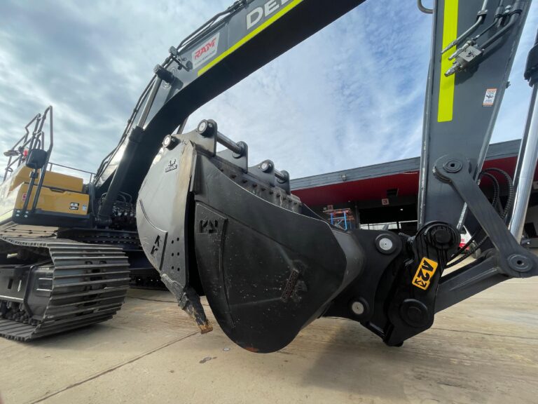 John Deere Excavator (21T)