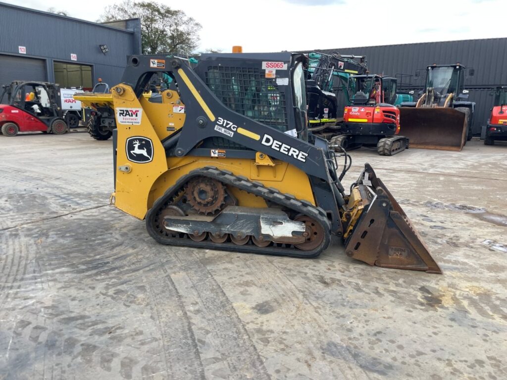 2020 John Deere 317G Skid Steer (SS065)