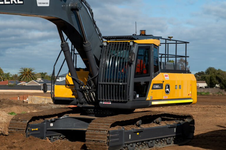 John Deere Excavator (38T)