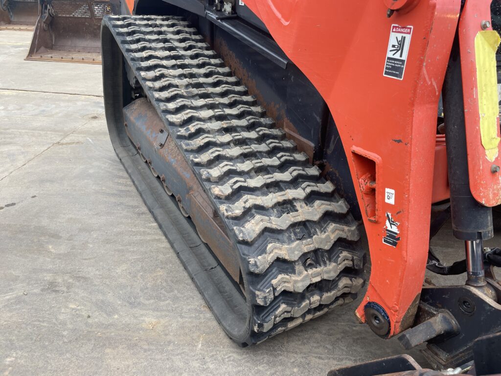2021 Kubota SVL97-2 Skid Steer (SS050)
