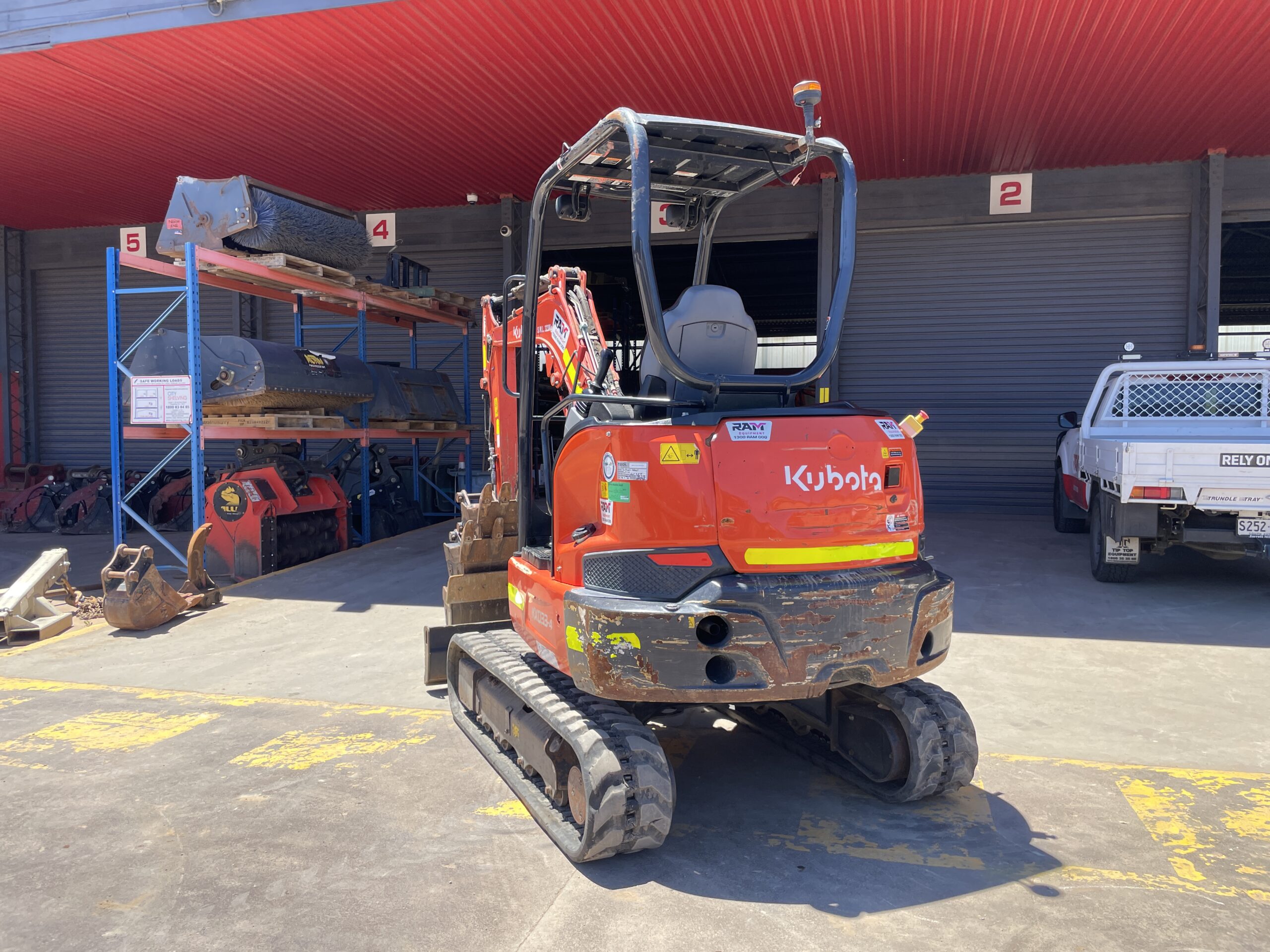 20251112_021702202_iOS 2022 Kubota KX033-4 Excavator (EX252)