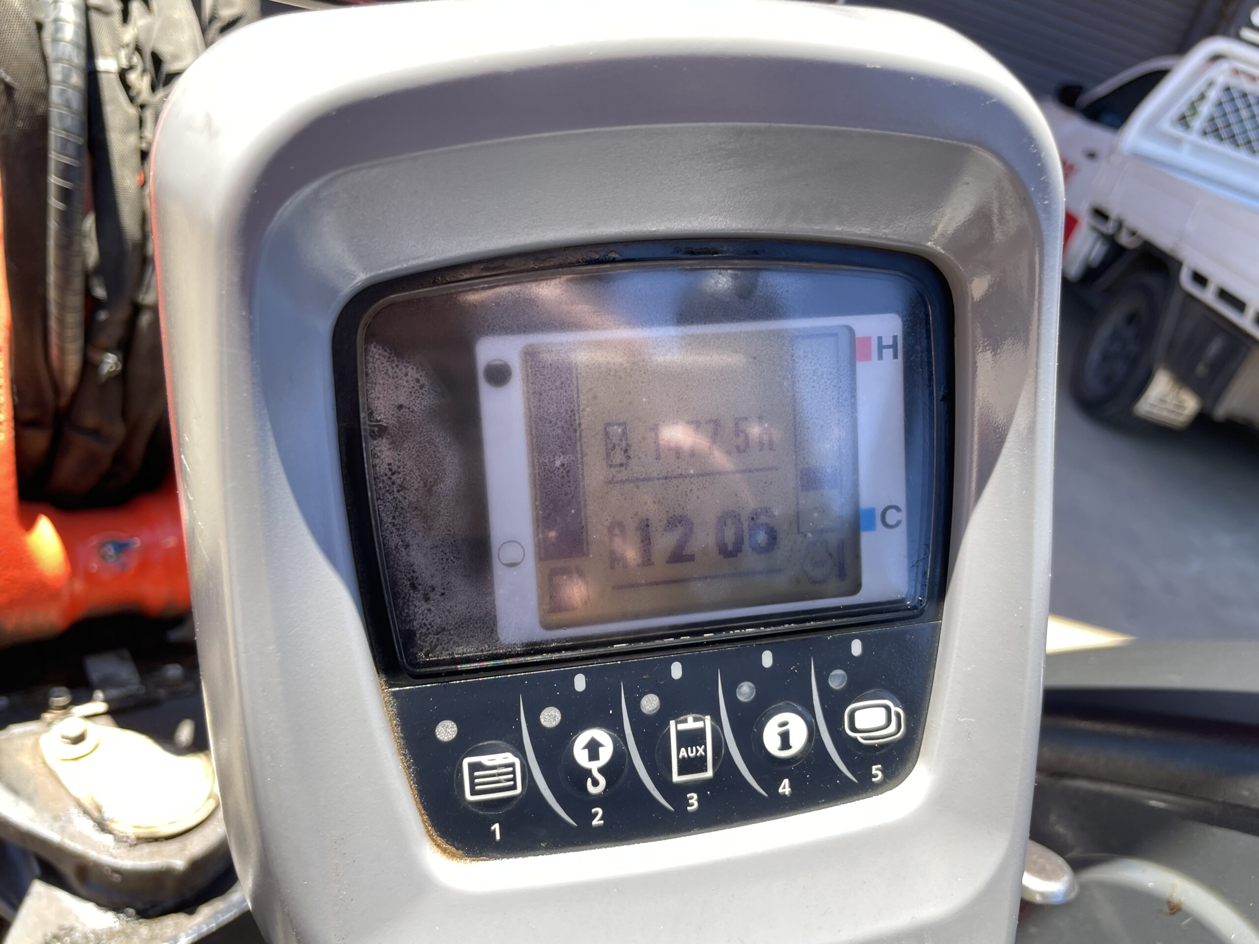 20251112_021810034_iOS 2022 Kubota KX033-4 Excavator (EX252)