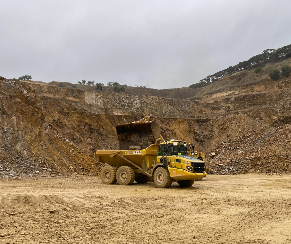 Bell B40E ADT (39T) Bell B40E ADT (39T)