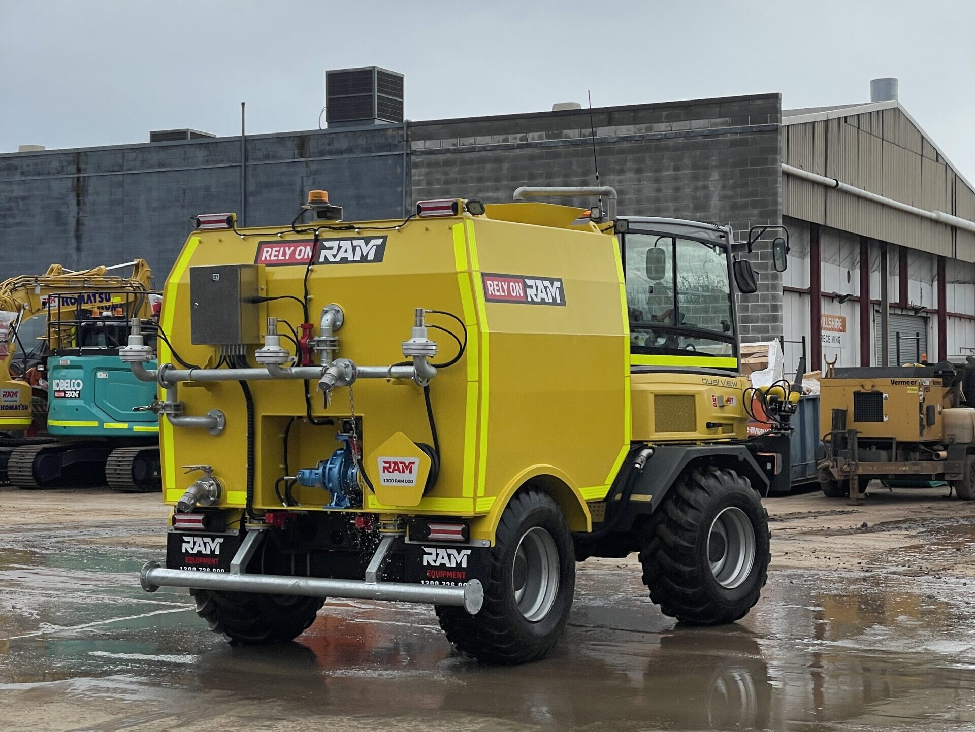 Wacker Neuson DV90 Water Cart (12) Wacker Neuson Water Truck